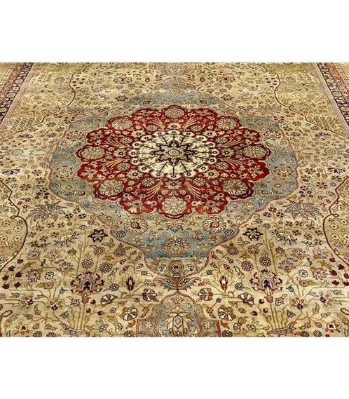 Mohtasham SWNZ - Vloerkleed - 301 cm - 250 cm, Huis en Inrichting, Stoffering | Tapijten en Kleden