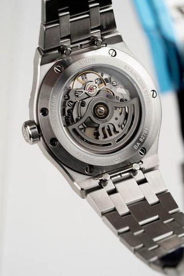 Maurice Lacroix - Skeleton Aikon - AI6007-SS002-030-1 - beschikbaar voor biedingen