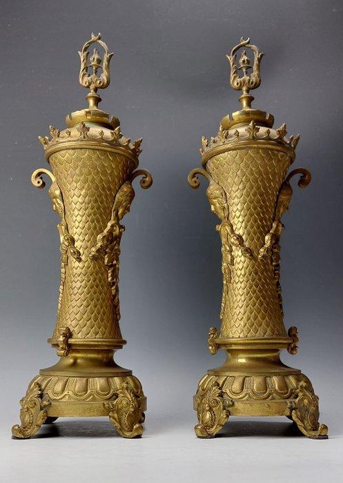 Decoratief ornament (2) - Frankrijk - Napoleon III siervazen, Antiek en Kunst, Antiek | Klokken