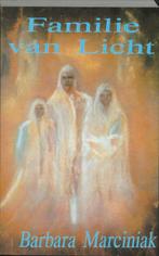 Familie van licht 9789075636253 B. Marciniak, Boeken, Verzenden, Gelezen, B. Marciniak