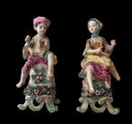 Beeld, Statuette ceramica BOW - 24 cm - Porselein - 1750, Antiek en Kunst