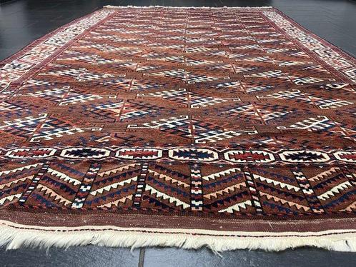 Oud-Jomut USSR - Tapijt - 320 cm - 190 cm, Huis en Inrichting, Stoffering | Tapijten en Kleden