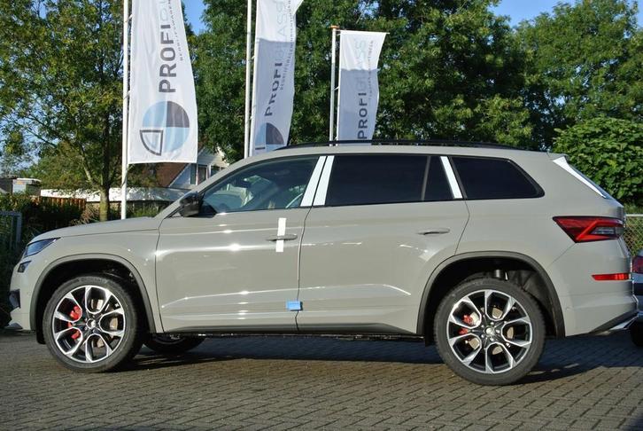 Skoda Kodiaq ombouw grijs kenteken, Auto-onderdelen, Interieur en Bekleding, Nieuw, Skoda