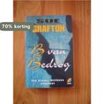 B VAN BEDROG (GOEDK. ED.) 9789062917426 Grafton, Boeken, Thrillers, Verzenden, Gelezen, Grafton