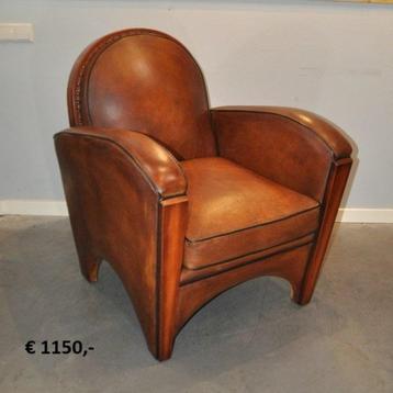 Schapenleren banken en fauteuils beschikbaar voor biedingen