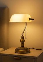 Bureaulamp - Zeldzame bankierslamp - lampenkap van wit opaal