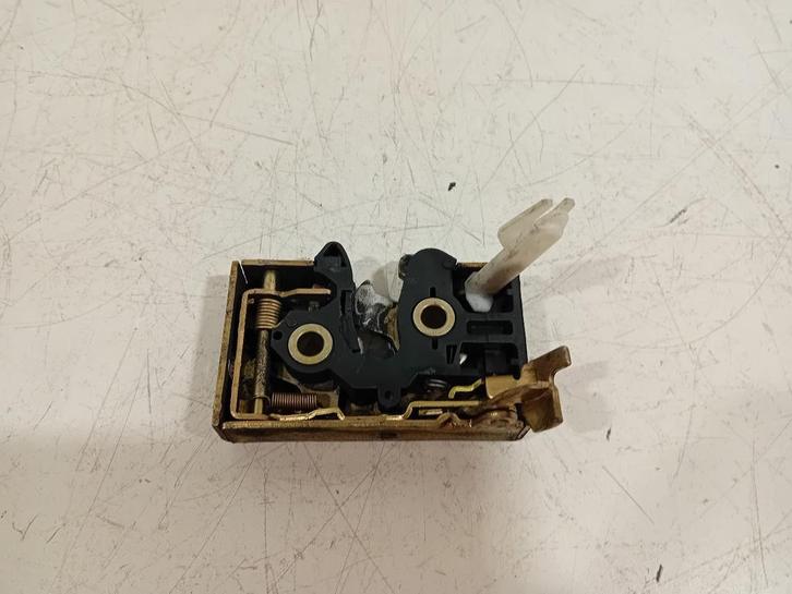 Slot mechaniek portier links achter Volkswagen Golf Mk 1.6 1, Auto-onderdelen, Carrosserie en Plaatwerk, ARN erkend, Stiba lid