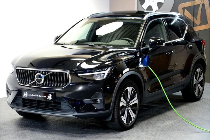 Zakelijke Lease |  Volvo XC40 1.5 T4 155kW/211pk DCT7 Plug-i, Auto's, Volvo, Dealer onderhouden, Lease, Overige kleuren, Automaat