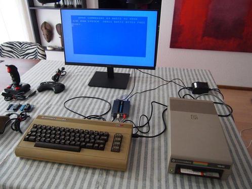 Commodore 64 with 1541 disk drive - Computer (1), Spelcomputers en Games, Spelcomputers | Overige Accessoires