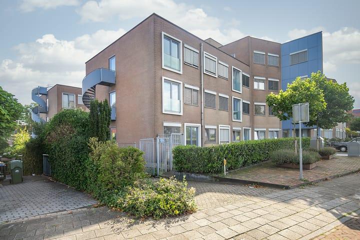 Te huur Woning/appartement in Heerenveen, 2 kamer(s) 60 m², Huizen en Kamers, Huizen te huur, Direct bij eigenaar, A, Friesland