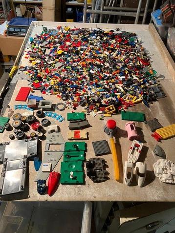 Lego Onderdelen - 8230 gram losse LEGO beschikbaar voor biedingen