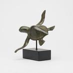 sculptuur, NO RESERVE PRICE - Statue of a Bronze Patinated