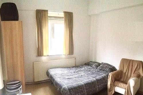 Kamer Sint-Janstraat in Rotterdam, Huizen en Kamers, Kamers te huur, 20 tot 35 m², Rotterdam