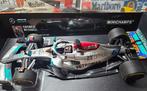 Minichamps 1:18 - Model raceauto - Mercedes-AMG F1 W13 1/18, Hobby en Vrije tijd, Modelauto's | 1:5 tot 1:12, Nieuw