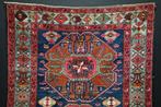Oud Karabach - Vloerkleed - 243 cm - 138 cm, Huis en Inrichting, Stoffering | Tapijten en Kleden, Nieuw