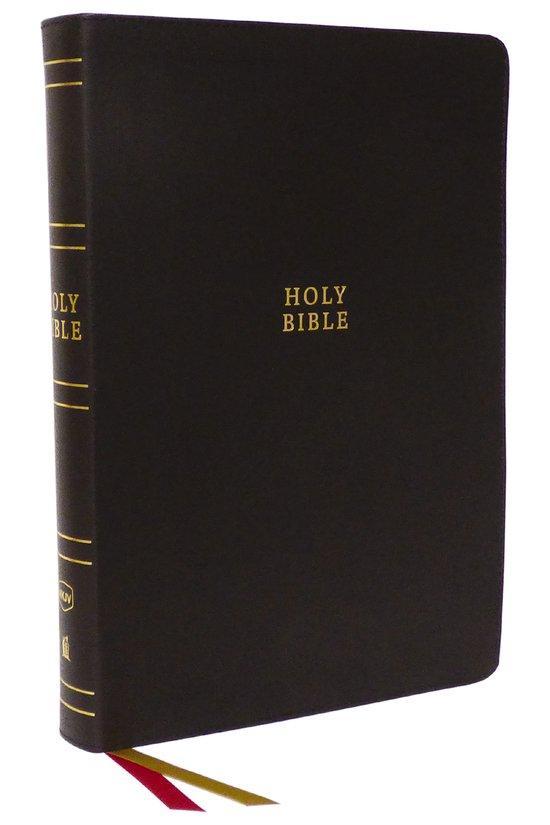 9781400329878 NKJV Holy Bible, Super Giant Print Referenc..., Boeken, Gezondheid, Dieet en Voeding, Zo goed als nieuw, Verzenden