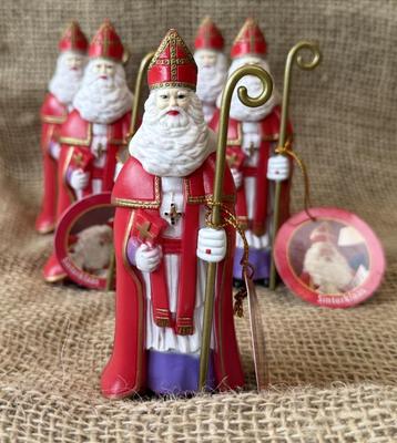 Beeldje Sinterklaas beschikbaar voor biedingen