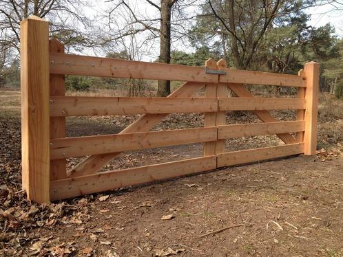 Lariks Landhek inclusief zwaar beslag en palen 15 x 15 cm, Tuin en Terras, Tuinhekken en Hekwerk, Tuinhek, Nieuw, Met poort, Hout