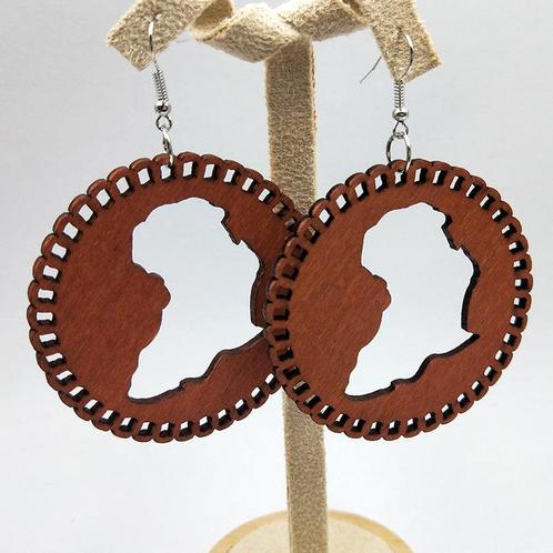 Houten oorbellen | Afrikaans continent in hout, Sieraden, Tassen en Uiterlijk, Oorbellen, Nieuw, Ophalen of Verzenden
