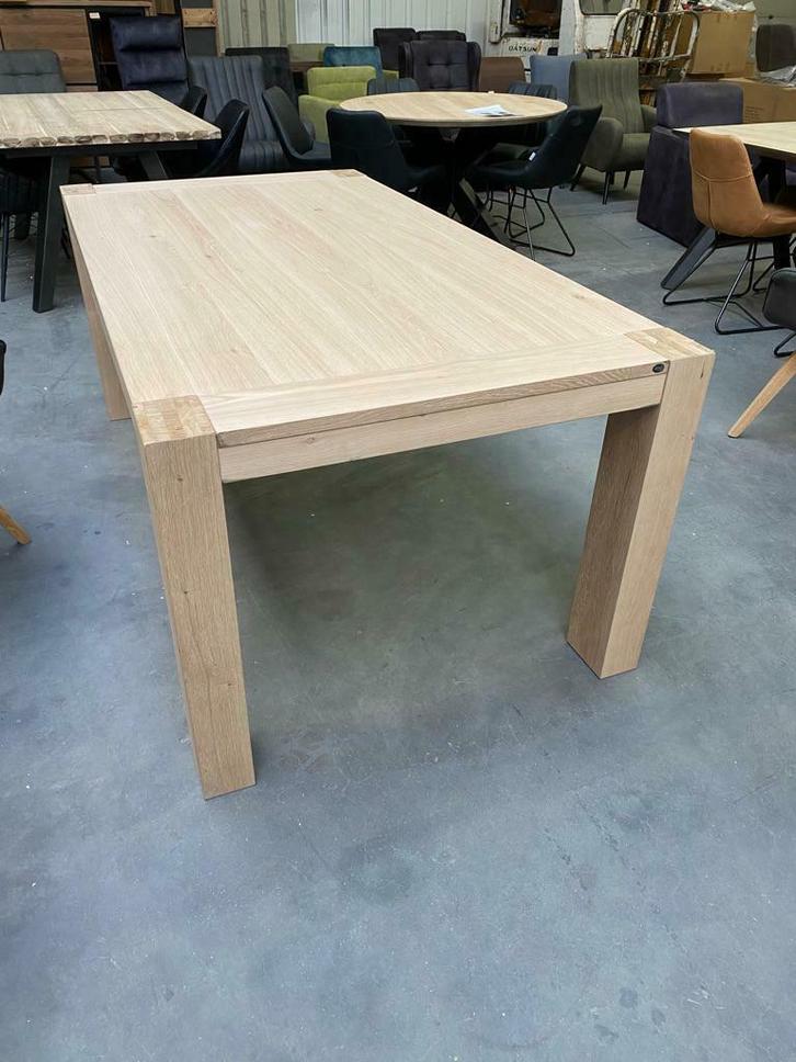 Santorini eettafel castle white, eik white wash  (nieuw, Huis en Inrichting, Tafels | Eettafels, Nieuw, Eikenhout