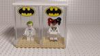 Lego - LEGO NEW Joker, Harley Quinn minifigure in display, Kinderen en Baby's, Speelgoed | Duplo en Lego, Nieuw