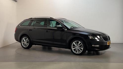 Zakelijke Lease |  Škoda Octavia Combi 1.0 TSI DSG Greentech, Auto's, Skoda, Dealer onderhouden, Lease, Zwart, Automaat, Stationwagon