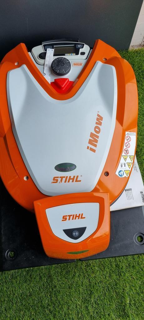Stihl robotmaaier RMI 632 PC, Tuin en Terras, Robotmaaiers, Zo goed als nieuw, Met regensensor, Bestuurbaar via app, 20 tot 25 cm