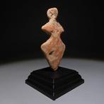 Midden-Oosters Terracotta Anthropomorf idool. 4e-3e eeuw