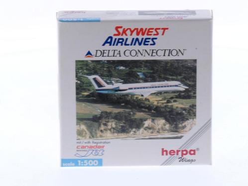 Schaal 1:500 Herpa 511803 Skywest Airlines (Delta Conn.)..., Hobby en Vrije tijd, Modelbouw | Vliegtuigen en Helikopters, Zo goed als nieuw
