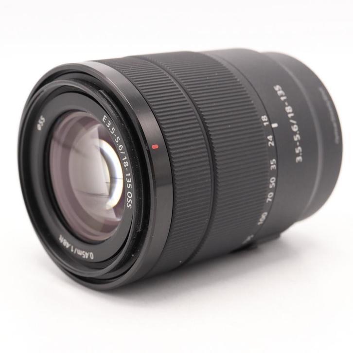 Sony E 18-135mm F/3.5-5.6 OSS | Tweedehands, Audio, Tv en Foto, Fotografie | Lenzen en Objectieven, Gebruikt, Verzenden