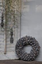 Krans Coco fruit dark grey 30 cm, Huis en Inrichting, Woonaccessoires | Kransen, Nieuw, Ophalen of Verzenden