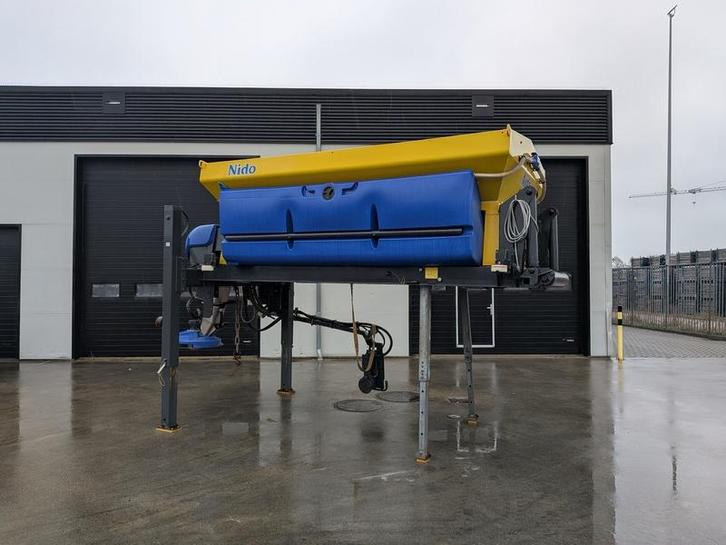 Natzoutstrooier, Nido, STRATOS B50-36 PESN-660, 2010, Zakelijke goederen, Machines en Bouw | Onderhoud en Reiniging