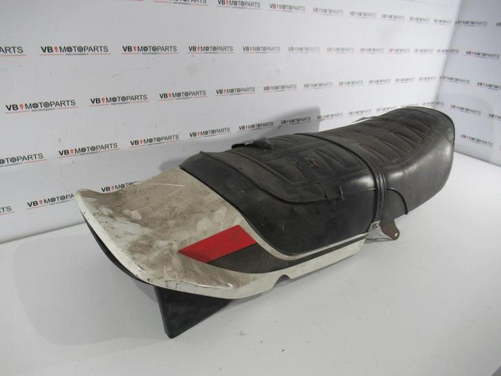 Honda CB 900 F Bol Dor Zadel, Motoren, Onderdelen | Honda, Ophalen of Verzenden