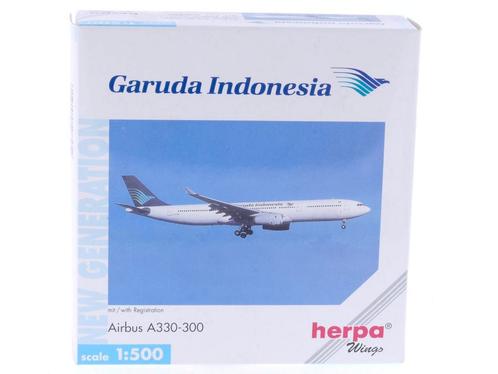 Schaal 1:500 Herpa 508452 Garuda Indonesia Airbus A330-30..., Hobby en Vrije tijd, Modelbouw | Vliegtuigen en Helikopters, Zo goed als nieuw