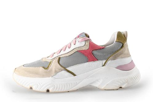 Giga Sneakers in maat 35 Wit | 10% extra korting, Kinderen en Baby's, Kinderkleding | Schoenen en Sokken, Jongen of Meisje, Zo goed als nieuw