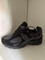 New Balance - 2002R - Low-top sneakers - Maat: EU 42, Nieuw