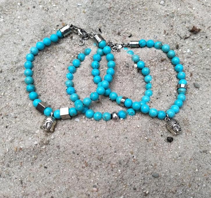 Armband gemaakt van echt Tuqoise kralen met Boudha - Per, Sieraden, Tassen en Uiterlijk, Armbanden, Verzenden