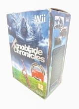 Xenoblade Chronicles &amp; Classic Controller Pro Rood Boxed, Spelcomputers en Games, Games | Nintendo Wii, Zo goed als nieuw
