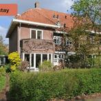 Hoekvilla met tuin, balkon en gemeubileerd, Bussum