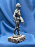sculptuur, Figure in medieval style armour - 22 cm - Hout,