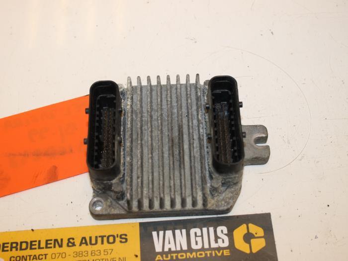 Computer Motormanagement Opel Zafira O138089, Auto-onderdelen, Elektronica en Kabels, Ophalen of Verzenden