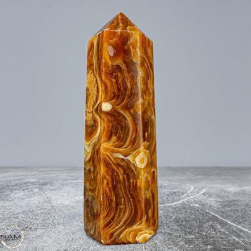Natuurlijk aragoniet obelisk Uit Pakistan- 599.76 g beschikbaar voor biedingen