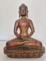 Statue de Bouddha Méditatif – Élégance et Sérénité de l’Art