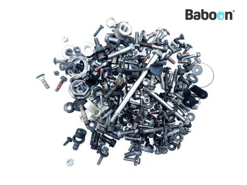 Bouten en Moeren Honda CBR 600 F 2011-2013 (CBR600F PC41), Motoren, Onderdelen | Honda, Gebruikt, Verzenden