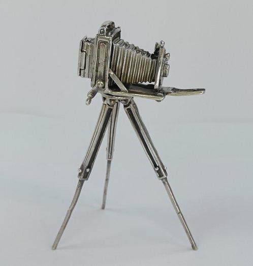 Giovanni Raspini - Miniatuur figuur - Appareil photo à, Antiek en Kunst, Antiek | Goud en Zilver