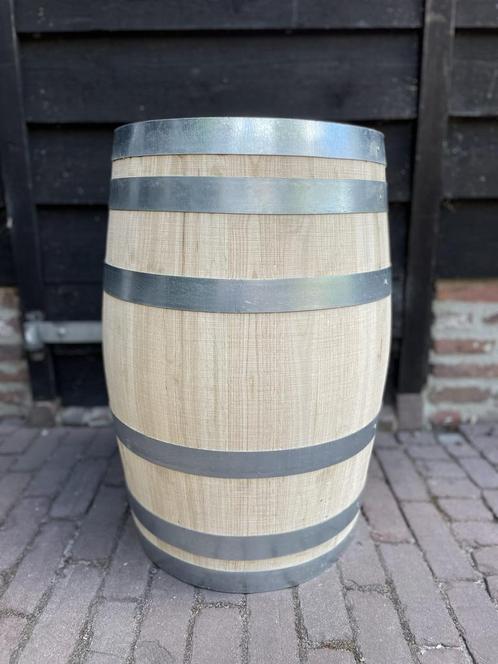Wijnvat / Regenton 110 liter kastanjehout - Vast, Tuin en Terras, Regentonnen, Ophalen of Verzenden