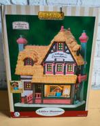 Lemax Village Chocolatier 2008 item 85720 Caddington, Antiek en Kunst, Antiek | Meubels | Kasten