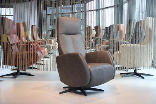 De Toekomst Fab-5 F4-300 manueel relaxfauteuil in leer., Huis en Inrichting, Fauteuils, Nieuw, Leer, Ophalen of Verzenden