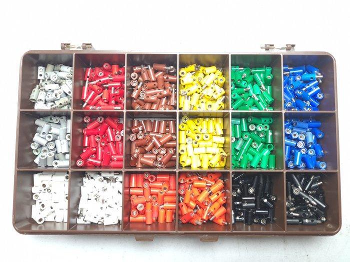 Märklin H0 - Elektronica (900) - 900 Märklin stekkers, Hobby en Vrije tijd, Modeltreinen | H0