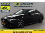 Mercedes-Benz A-Klasse 180 AMG Pano Sfeer Burmester €454pm, Auto's, Automaat, Zwart, Nieuw, Benzine